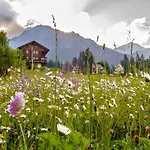Hotell Lenzerhorn - Alpine Stay, & Savour Lenzerheide