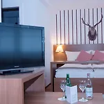 Lenzerhorn - Alpine Stay, Spa&savour 4*