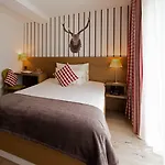 Lenzerhorn - Alpine Stay, Spa&savour Hotel 4*