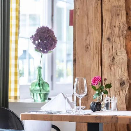 Lenzerhorn - Alpine Stay, & Savour Hotel