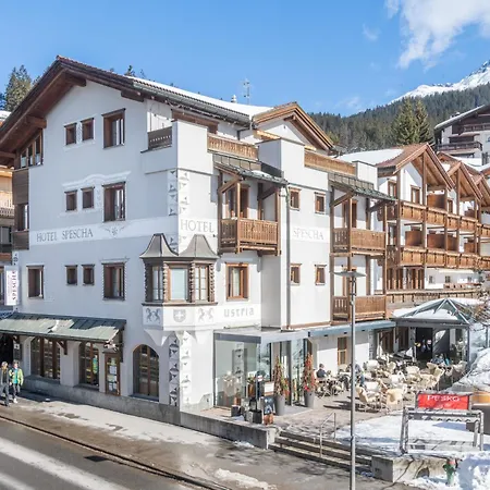 Lenzerhorn - Alpine Stay, & Savour