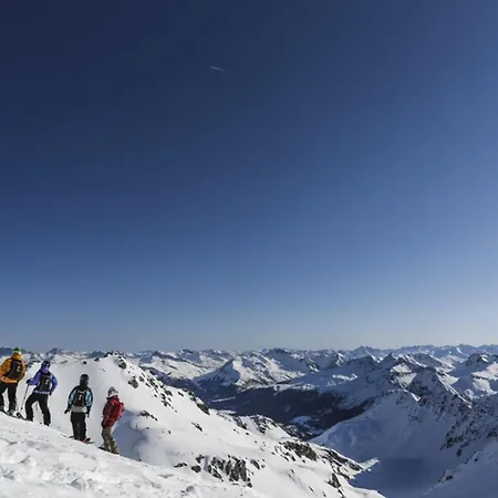 Lenzerhorn 4*