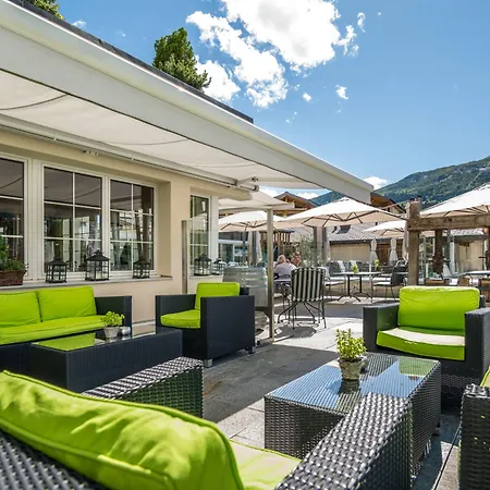 Lenzerhorn - Alpine Stay, & Savour 4*