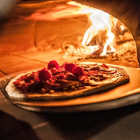 Lenzerhorn - Alpine Stay, & Savour ホテル レンツァーハイデ