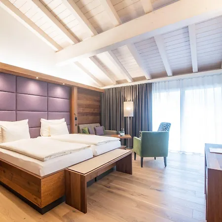 Lenzerhorn - Alpine Stay, & Savour 4* לנזרהיידה