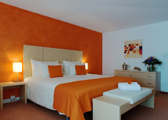 Lenzerhorn - Alpine Stay, & Savour Szálloda 4*