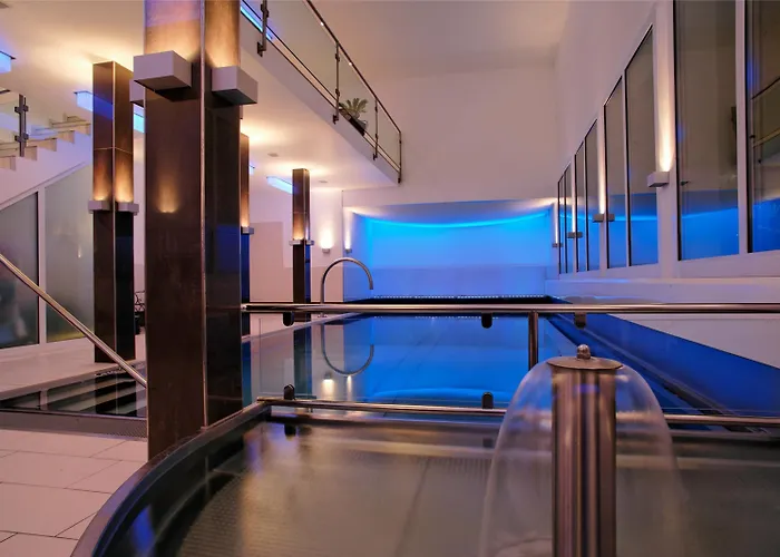 Szálloda Lenzerhorn - Alpine Stay, & Savour 4*