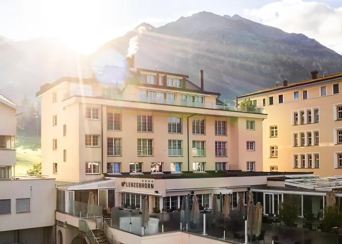 Lenzerhorn - Alpine Stay, & Savour Szálloda 4*