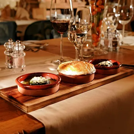 Lenzerhorn - Alpine Stay, & Savour 4* 렌쩨르하이데