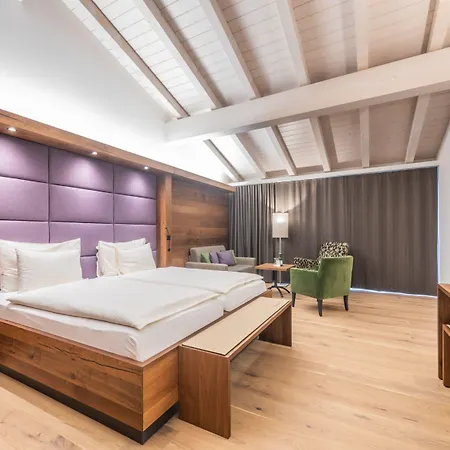 Lenzerhorn - Alpine Stay, & Savour 4* לנזרהיידה