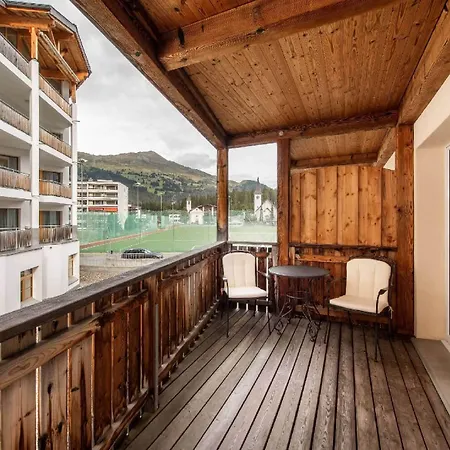 מלון Lenzerhorn - Alpine Stay, & Savour 4*