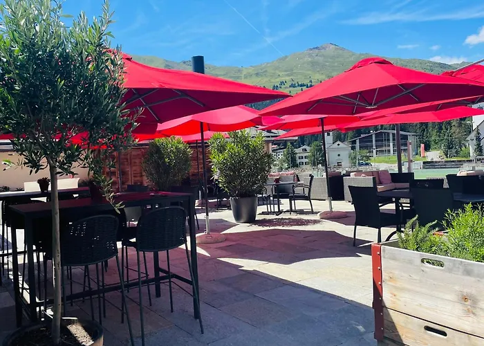 Lenzerhorn - Alpine Stay, Spa&savour Hotel 4*