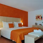 Lenzerhorn - Alpine Stay, & Savour Hotell 4*