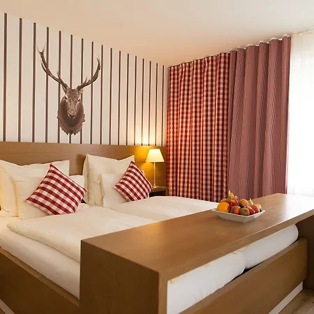 Lenzerhorn - Alpine Stay, & Savour Lenzerheide